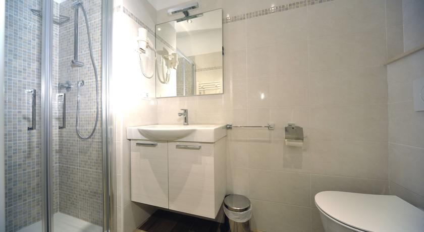 Gioberti House Hotel Sanremo Room photo