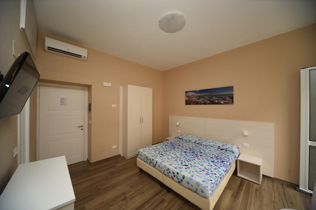 Gioberti House Hotel Sanremo Exterior photo